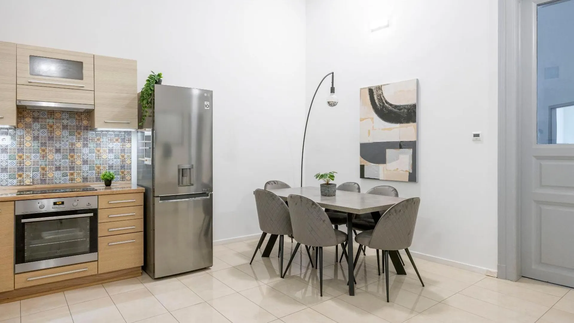 Exclusive & Cozy Central Home In The Heart Of Budapest 0*,  Hungary